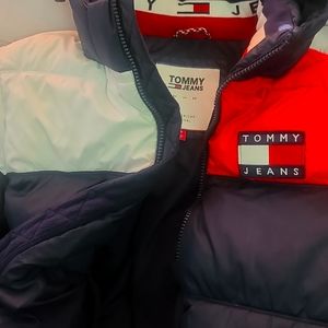 Tommy Hilfiger winter jacket. NWOT.. LARGE MEN